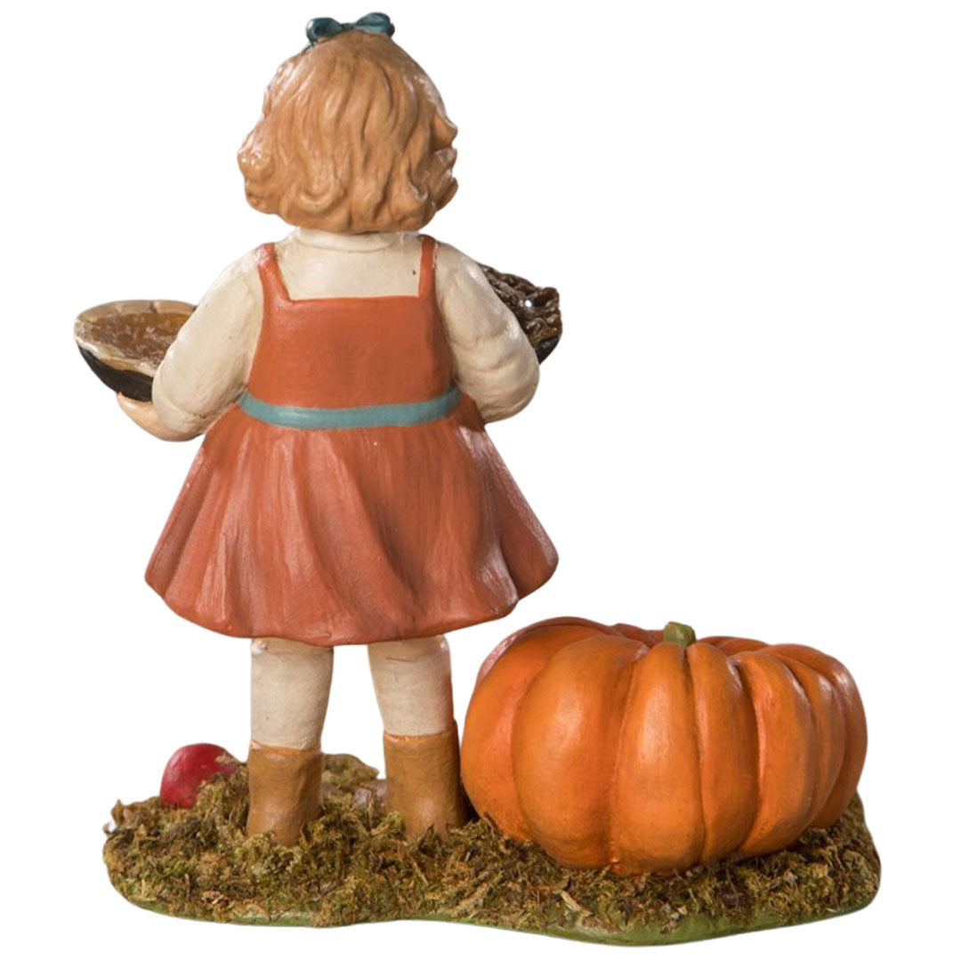 Patty Pie Maker Fall Figurine by Bethany Lowe back