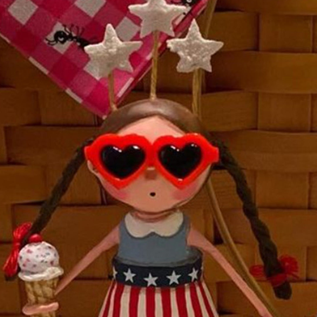 Cuddle Decor Mini Sunglasses for Lori Mitchell figurines dolls lifestyle